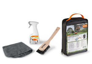 STIHL  Čistiaca sada pre robotické kosačky 5 v 1