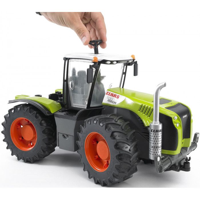 Traktor Claas Xerion 5000 – Obrázok 2