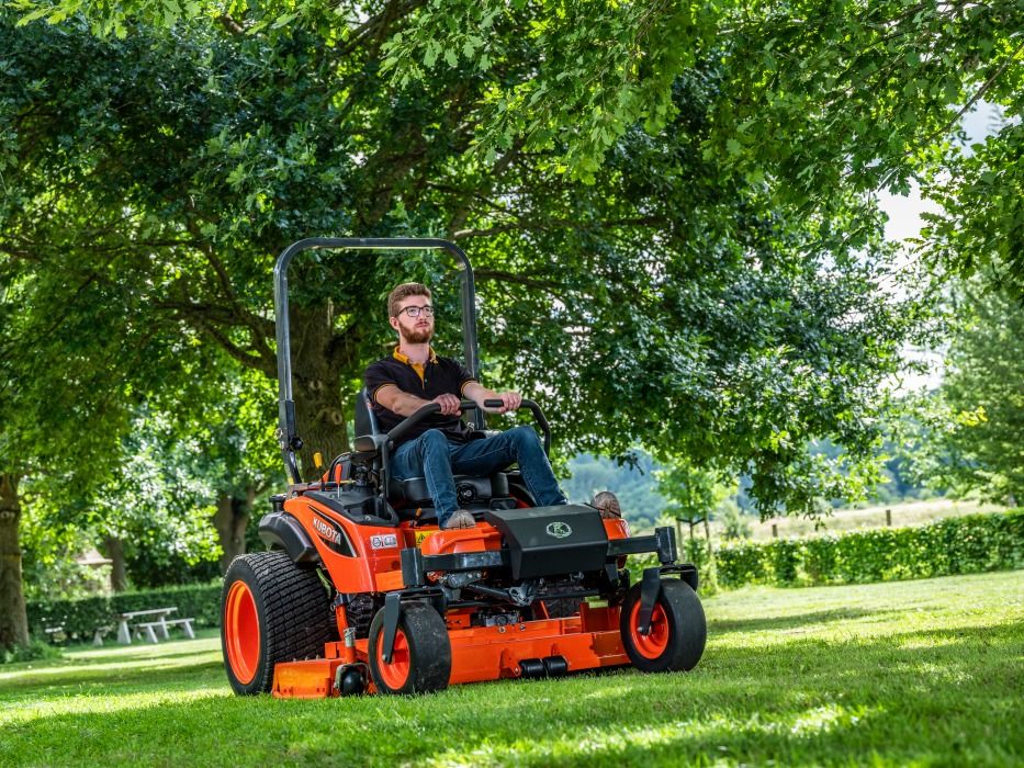Traktorová diesel kosačka Kubota ZD1211R – Obrázok 4