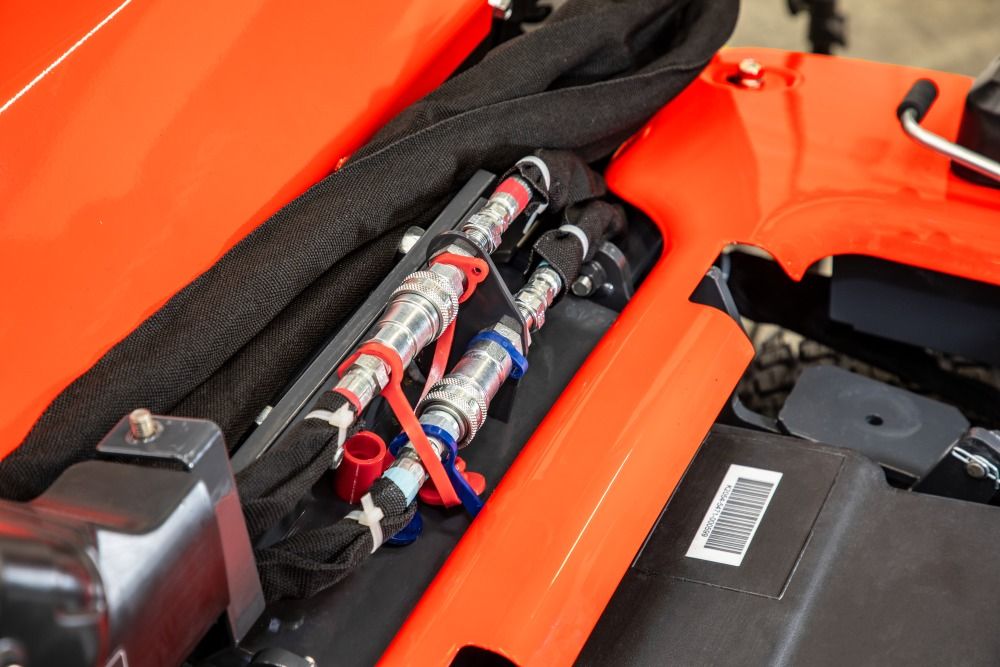 Traktorová diesel kosačka Kubota G261HD 54 – Obrázok 6