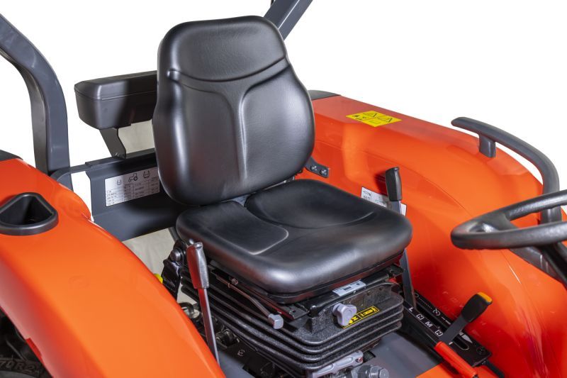 Traktor Kubota L1382D Rops – Obrázok 3