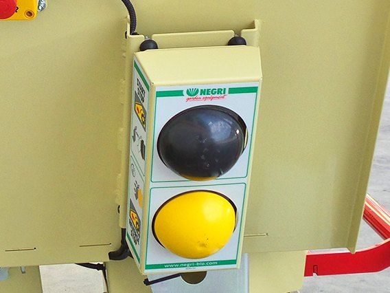 Drvič komunálneho odpadu R280 26,5 HP – Obrázok 10
